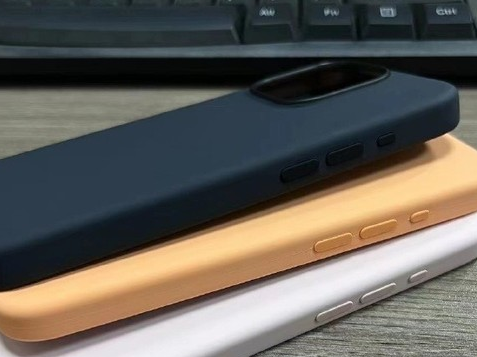 新龙苹果14维修站分享iPhone14手机壳能直接给iPhone15用吗?